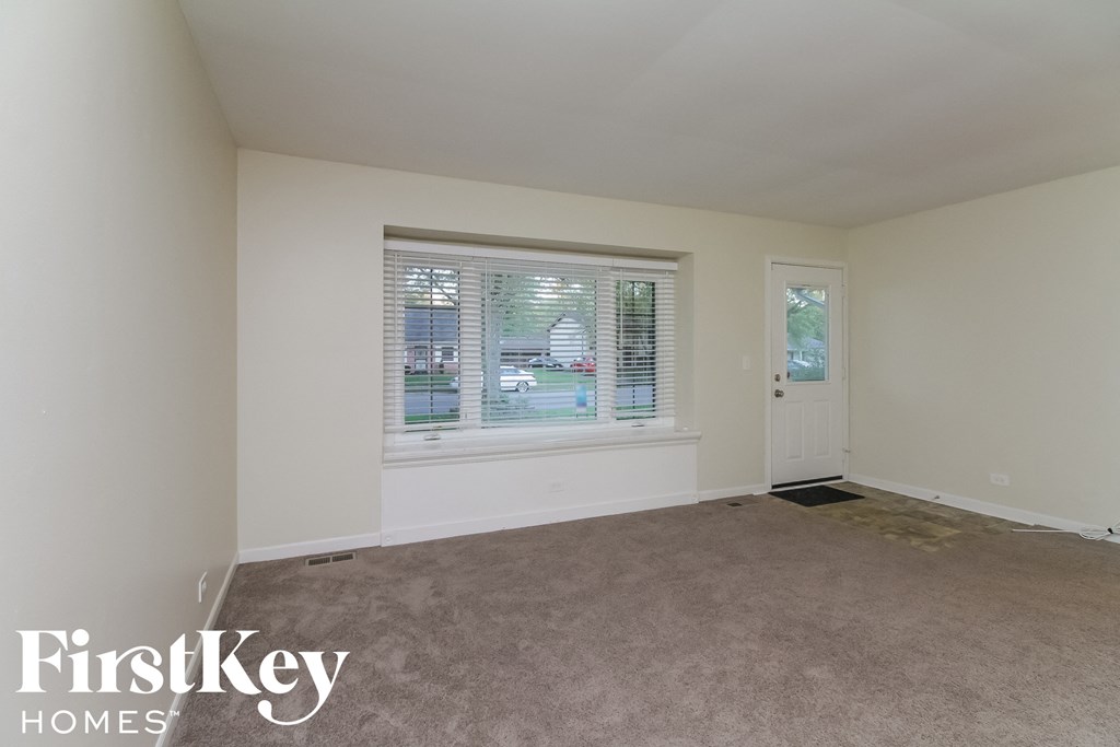 125 S Orchard Dr 3 Beds House for Rent - Photo Gallery 3