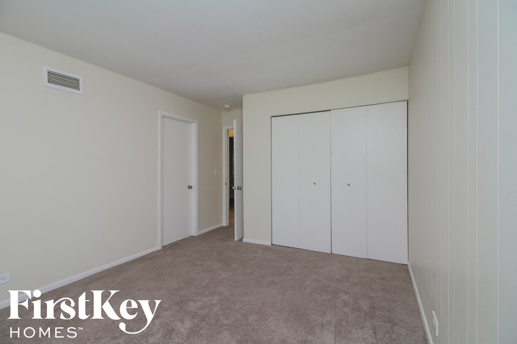 125 S Orchard Dr 3 Beds House for Rent - Photo Gallery 10