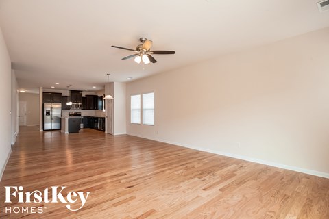 126 Willow Valley Drive 4 Beds Apartment for Rent