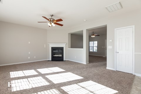 130 Colville Road 3 Beds Apartment for Rent