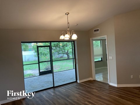 134 SE 1St Ave 3 Beds Apartment for Rent