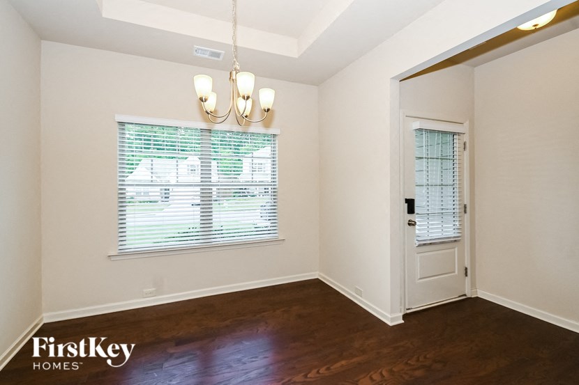 136 Prominence Ct 4 Beds House for Rent - Photo Gallery 5