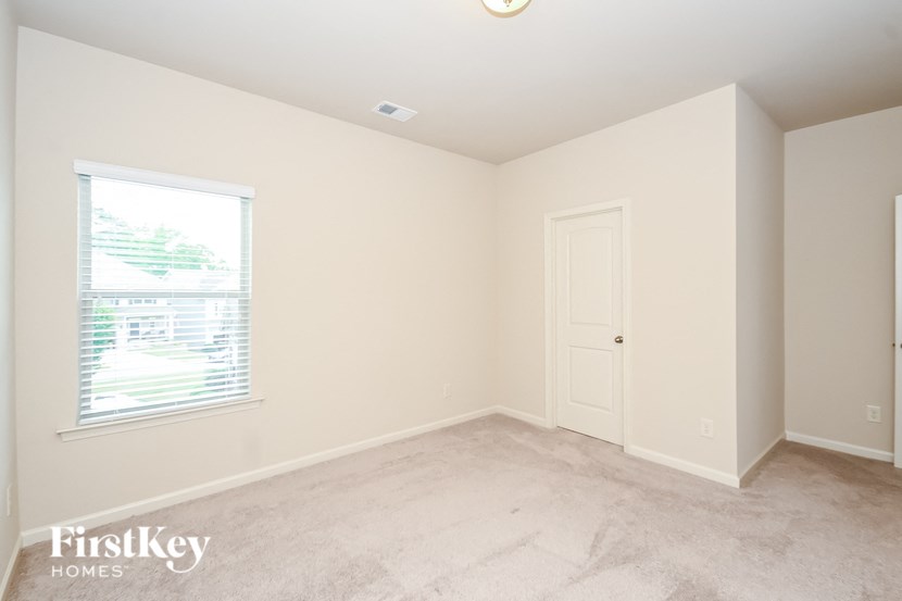 136 Prominence Ct 4 Beds House for Rent - Photo Gallery 12