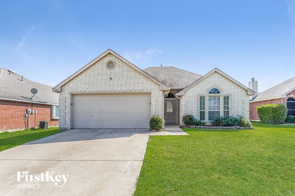 137 Sequoia Road 3 Beds House for Rent - Photo Gallery 1