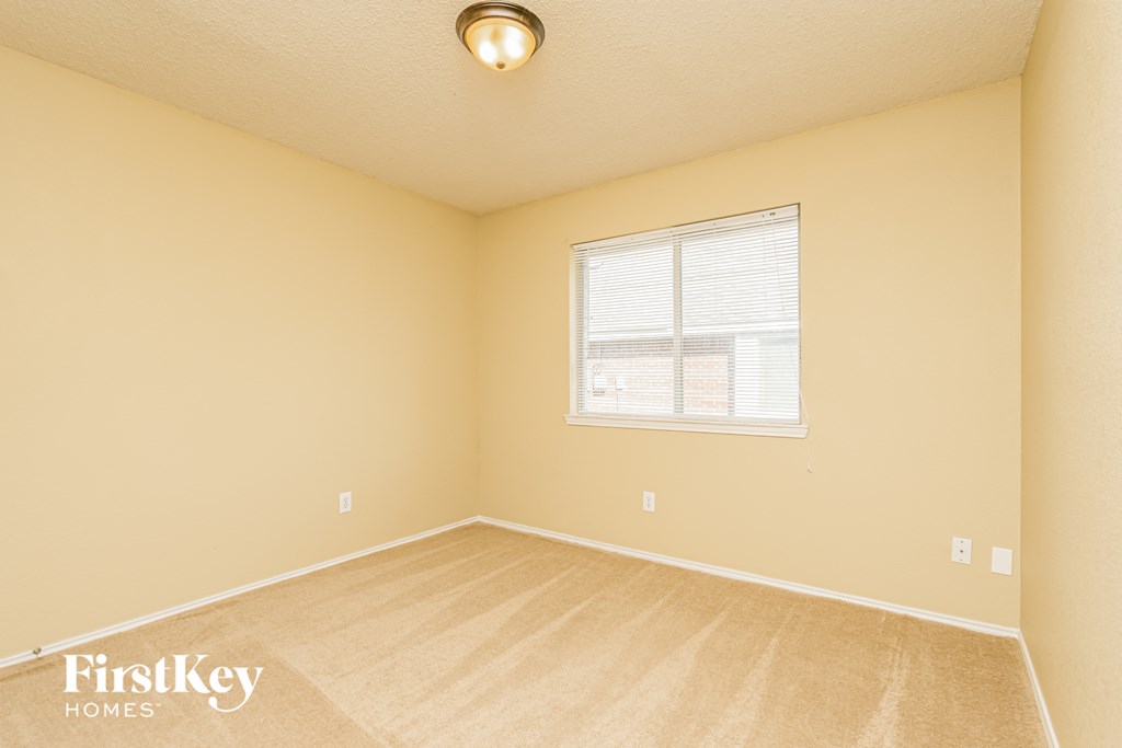 137 Sequoia Road 3 Beds House for Rent - Photo Gallery 13