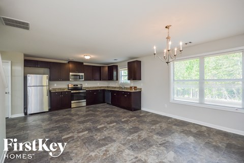 145 Ascott Trace 4 Beds Apartment for Rent