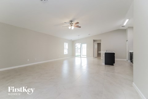 150 Breakwater St SE 4 Beds Apartment for Rent