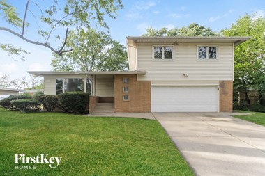 159 Pleasant Dr 3 Beds Apartment for Rent