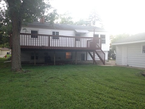 185 Pauline Dr 3 Beds Apartment for Rent