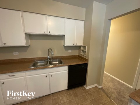 185 Pauline Dr 3 Beds Apartment for Rent