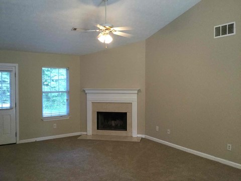 200 Fairview Chase Cor 4 Beds Apartment for Rent