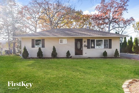 203 Caddy Ave 3 Beds Apartment for Rent