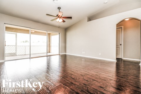 206 NE 16Th Terrace 3 Beds Apartment for Rent