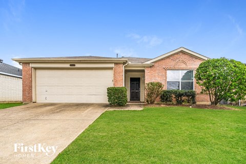 207 Prentice Dr 3 Beds Apartment for Rent