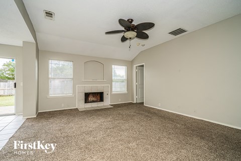 207 Prentice Dr 3 Beds Apartment for Rent
