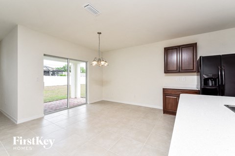 209 SW 20Th St 4 Beds Apartment for Rent