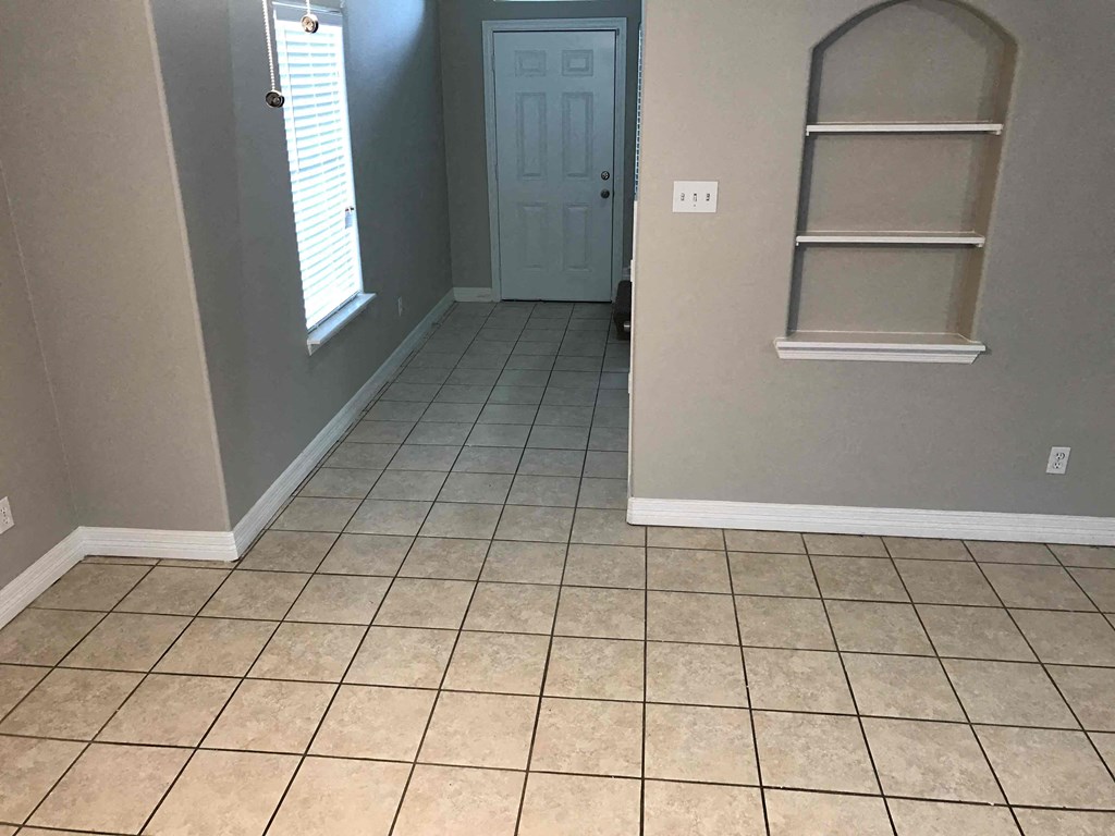 214 N. Native Lane 3 Beds House for Rent - Photo Gallery 2