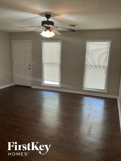 215 Heritage Way 4 Beds Apartment for Rent