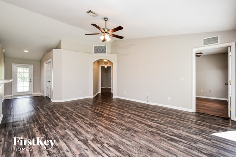 218 Manatee St 3 Beds Apartment for Rent