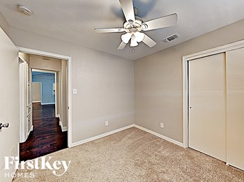 222 Joe White St 3 Beds House for Rent - Photo Gallery 10
