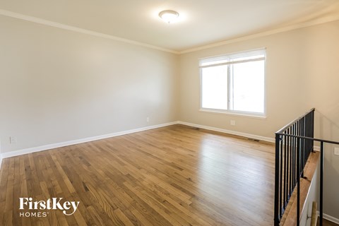 222 Pacific Dr 5 Beds Apartment for Rent