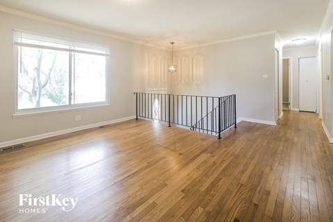 222 Pacific Dr 5 Beds Apartment for Rent
