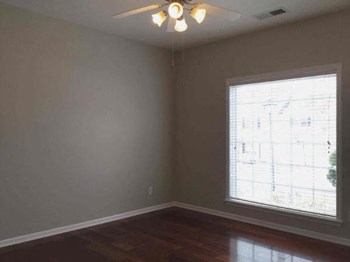 230 Mott Road 3 Beds House for Rent - Photo Gallery 6