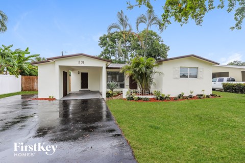 231 SW 71 Terrace 4 Beds Apartment for Rent