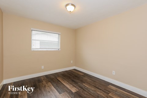 231 SW 71 Terrace 4 Beds House for Rent - Photo Gallery 13