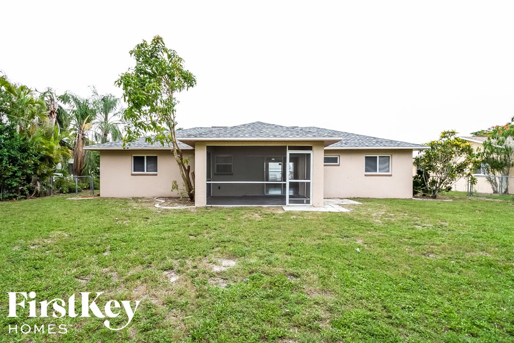 242 SW 34th Terrace 3 Beds House for Rent - Photo Gallery 14