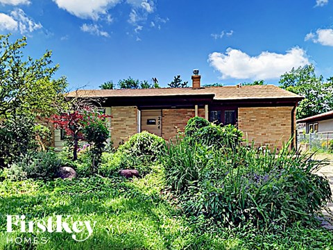254 E Wayne Pl 3 Beds Apartment for Rent