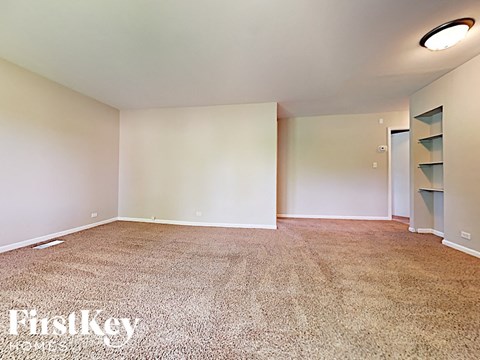 254 E Wayne Pl 3 Beds Apartment for Rent