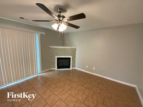 255 Fieldview Ln 4 Beds Apartment for Rent