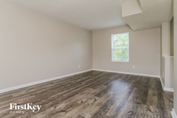 257 Tando Way 3 Beds House for Rent - Photo Gallery 3