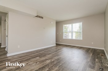 257 Tando Way 3 Beds House for Rent - Photo Gallery 4