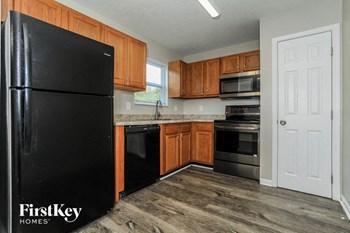 257 Tando Way 3 Beds House for Rent - Photo Gallery 7