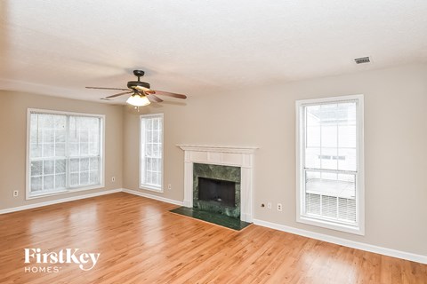 276 Due West Drive 3 Beds Apartment for Rent