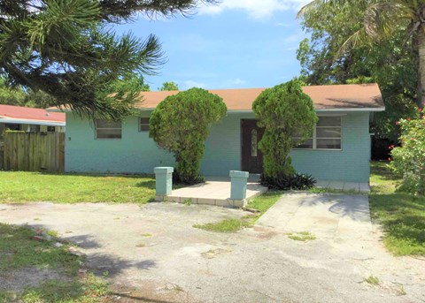 280 NE 164Th Ter 3 Beds Apartment for Rent