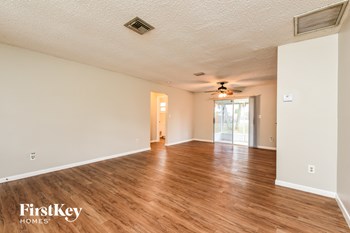 303 Dartmouth Ave 1 Bed House for Rent - Photo Gallery 5