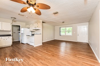 303 Dartmouth Ave 1 Bed House for Rent - Photo Gallery 6