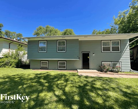 306 Marilyn Ave 3 Beds Apartment for Rent