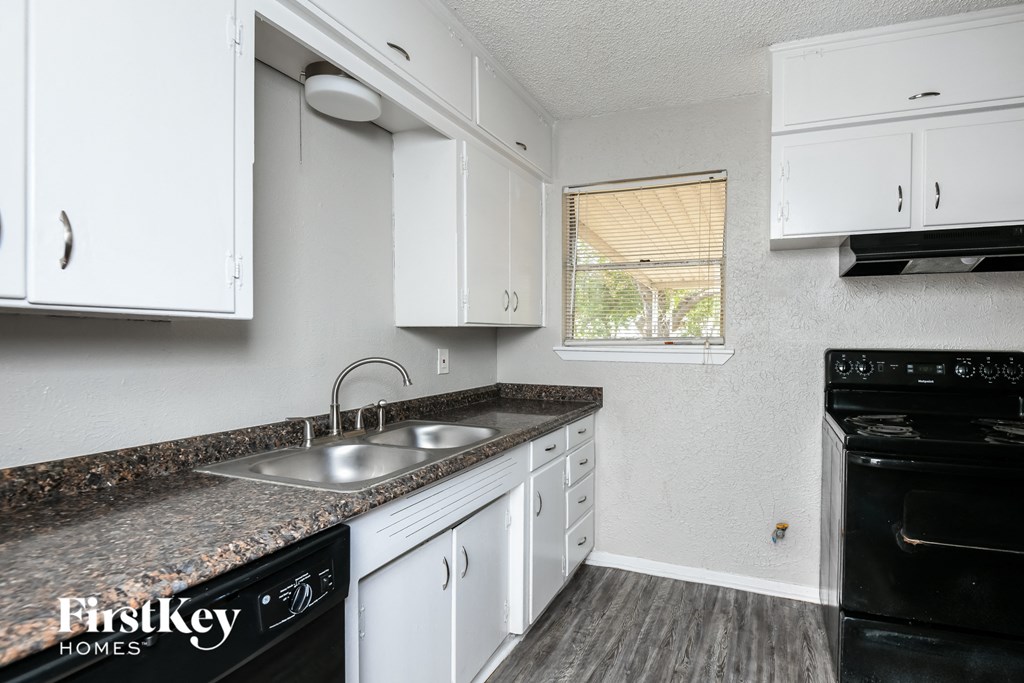 the kitchen of our studio apartment at