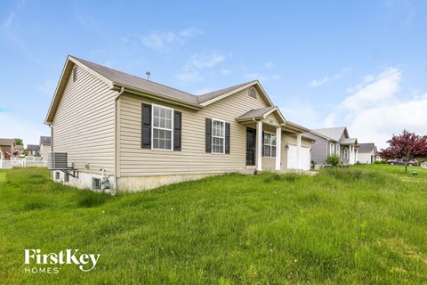 322 ASPEN CREEK Dr 3 Beds Apartment for Rent