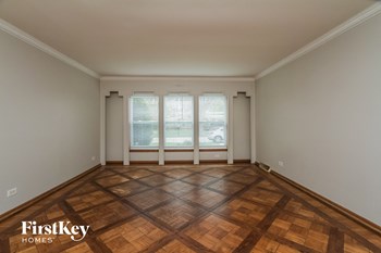 340 N Illinois Ave 3 Beds House for Rent - Photo Gallery 4