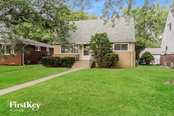 351 Clyde Ave 4 Beds House for Rent - Photo Gallery 2