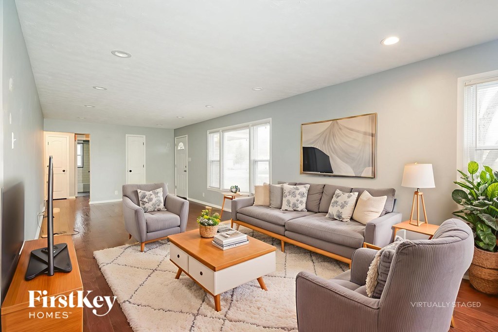 371 S Hendricks Dr 3 Beds House for Rent - Photo Gallery 3