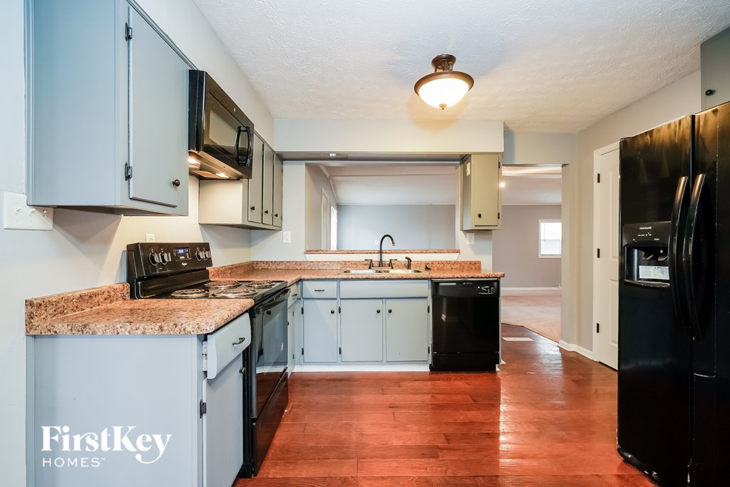 371 S Hendricks Dr 3 Beds House for Rent - Photo Gallery 7