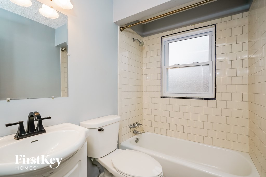 371 S Hendricks Dr 3 Beds House for Rent - Photo Gallery 16