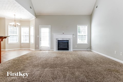 381 Glouchester Drive 4 Beds Apartment for Rent