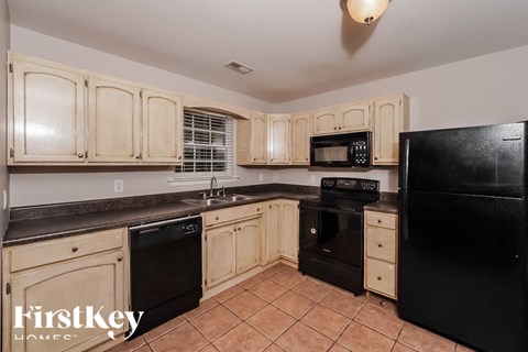 400 Crooked Creek Lane 3 Beds Apartment for Rent
